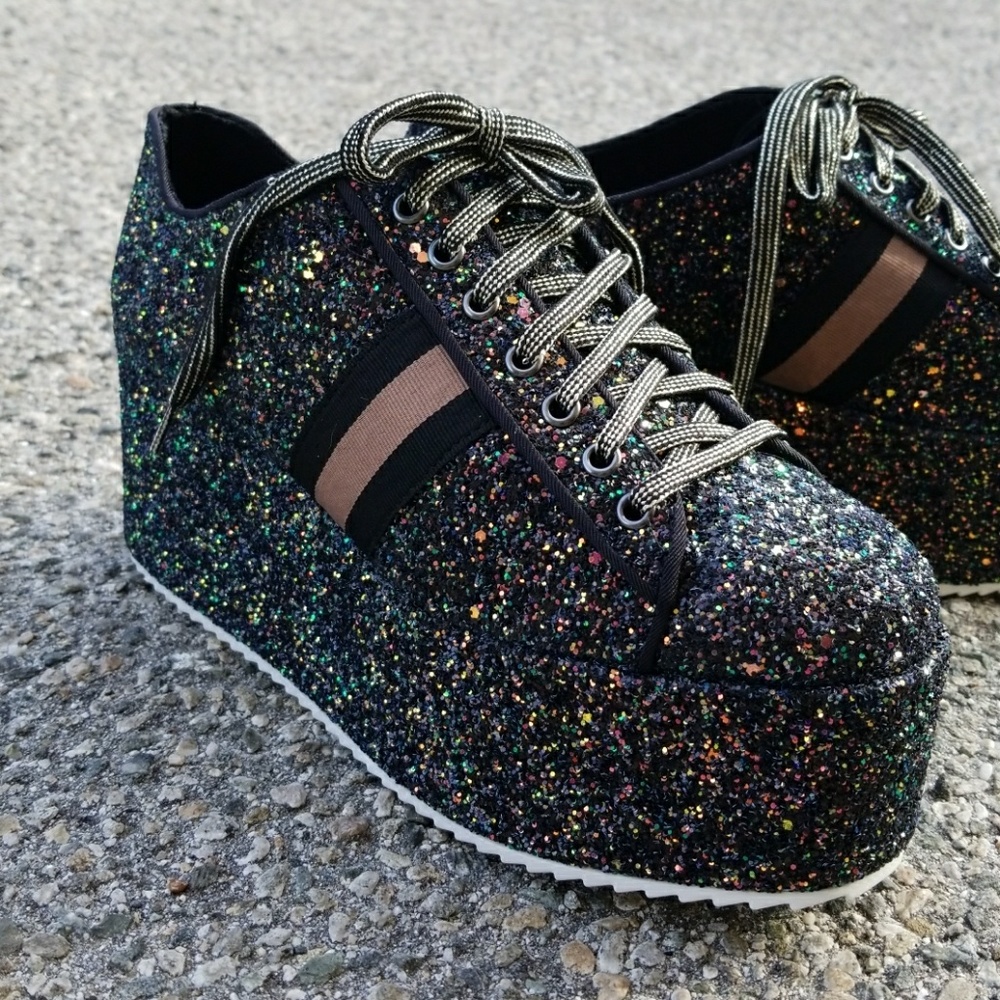Last Size 6**🖤Blk Encructed Glitter Flatform - Picture 6 of 8